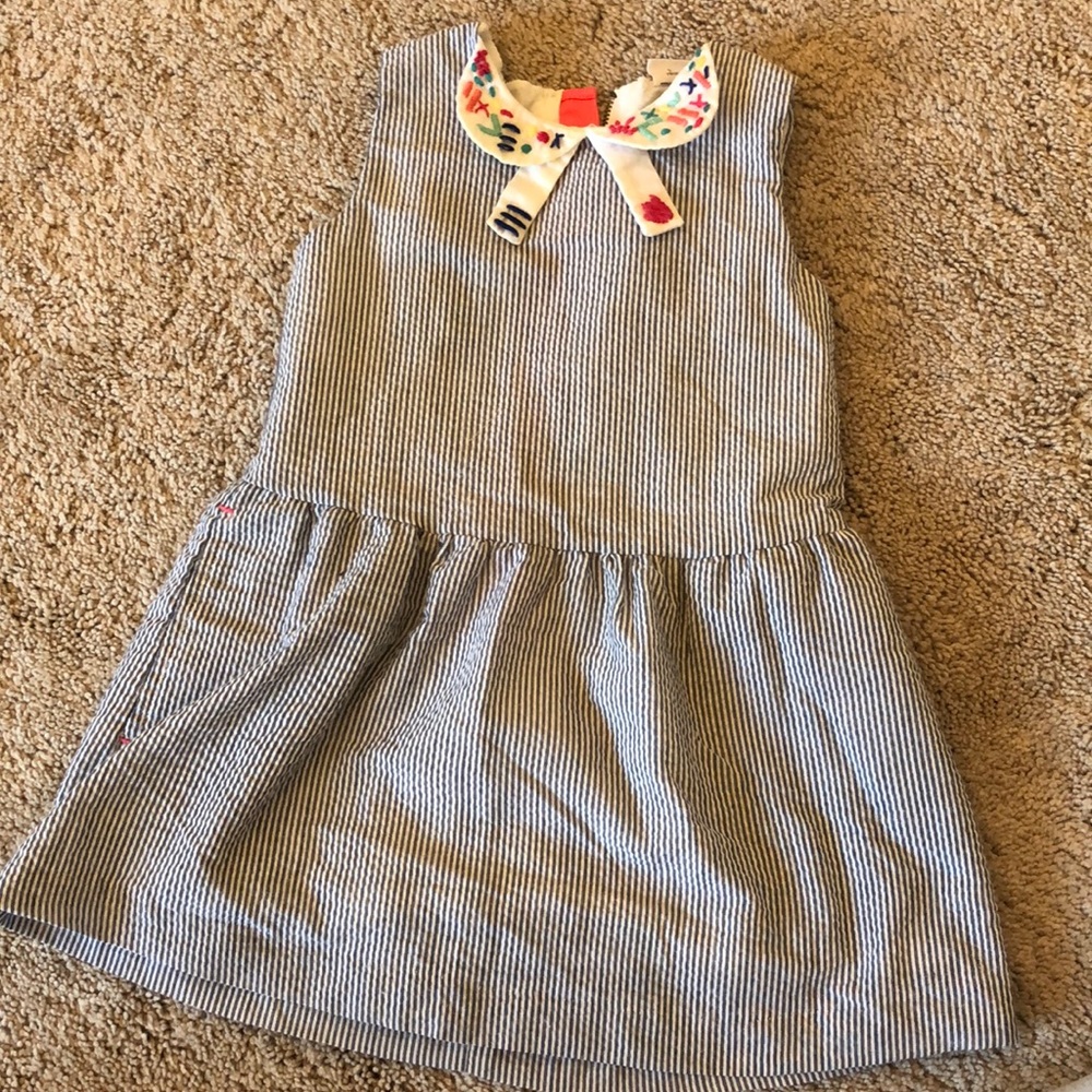 EGG Collared, sear sucker dress